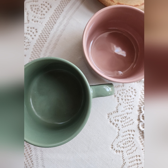 Sunburst Green and Pink Ceramic Mugs - Picture 2 of 4